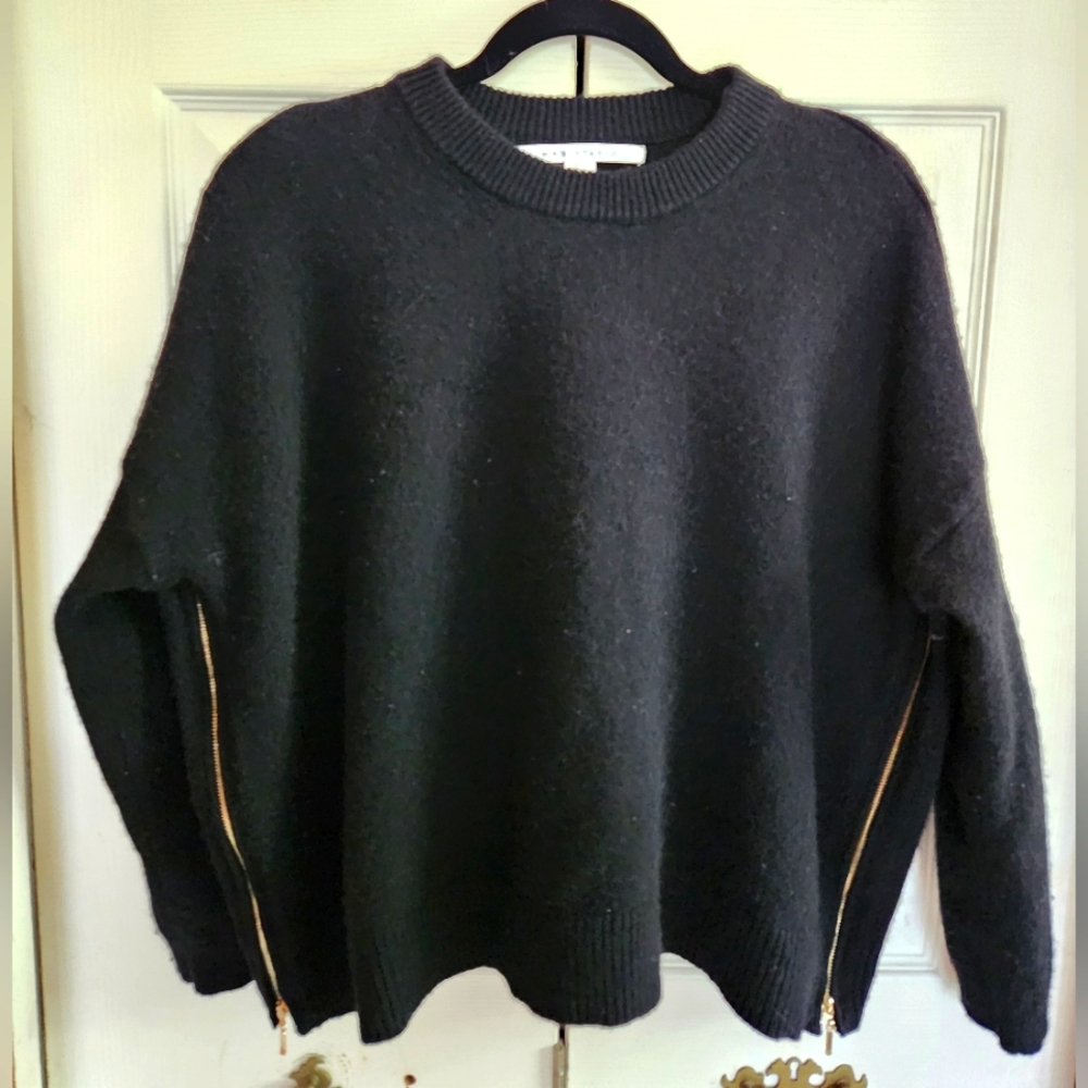 Max Studio Black and Gold Crew Neck Sweater - Picture 1 of 8